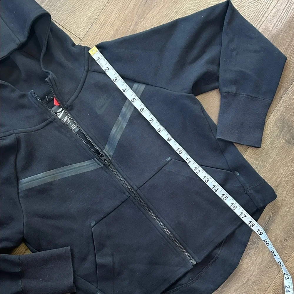 Nike Black Hooded Full-Zip Jacket !! Medium